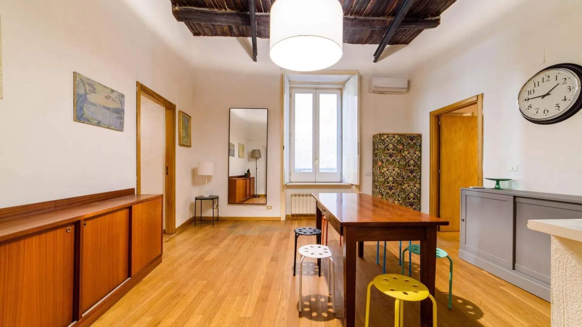 Evaref House Naples 0*,